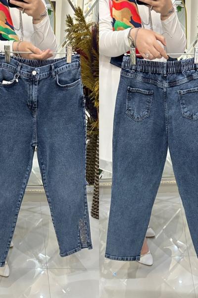 Paçası taş süslemeli kot pantolon  Mavi