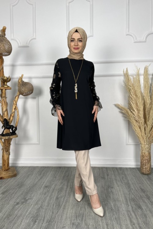 Tülin Tunik