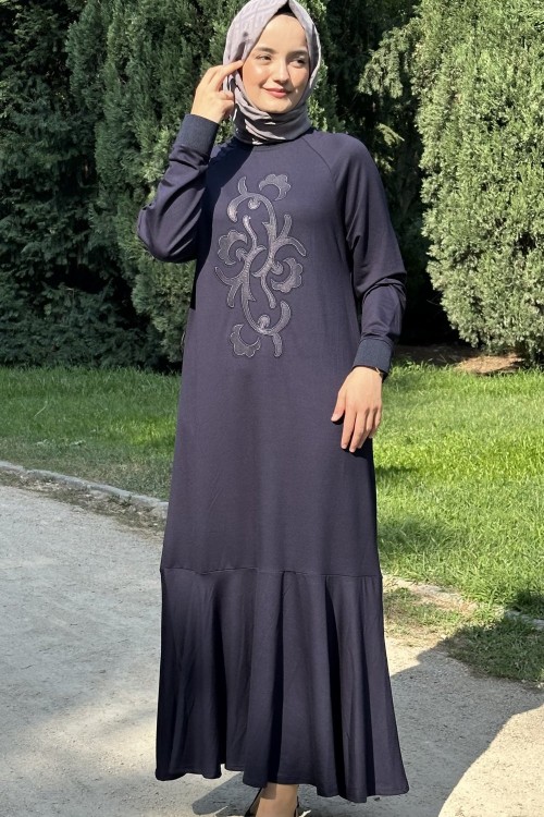 Yasemin Elbise