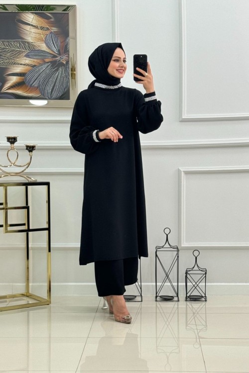 EBRU TAKIM-SİYAH
